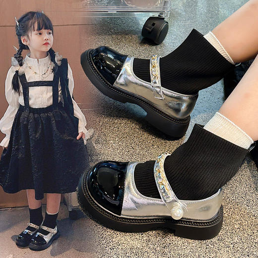 【小女孩专属，英伦风范，柔软舒适，时尚百搭】一脚蹬女童袜子靴 秋季新款短靴 英伦风玛丽珍小女孩 宝宝皮鞋单靴-QQ 商品图1