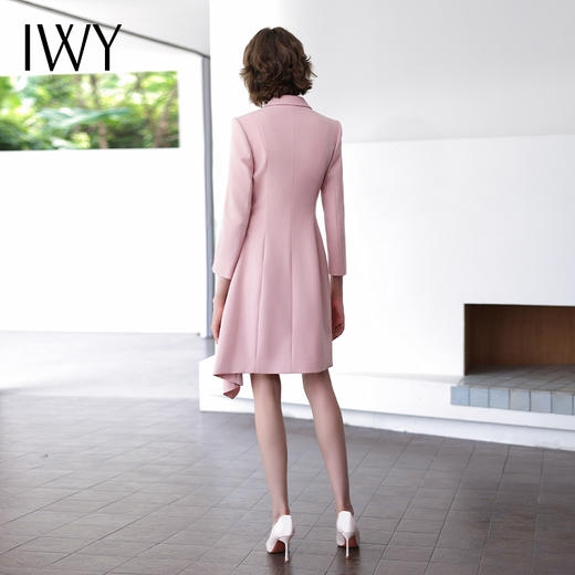 IWY/粉色职业裙干练收腰通勤设计感连衣裙春季新款小香风裙子Q14310  商品图2
