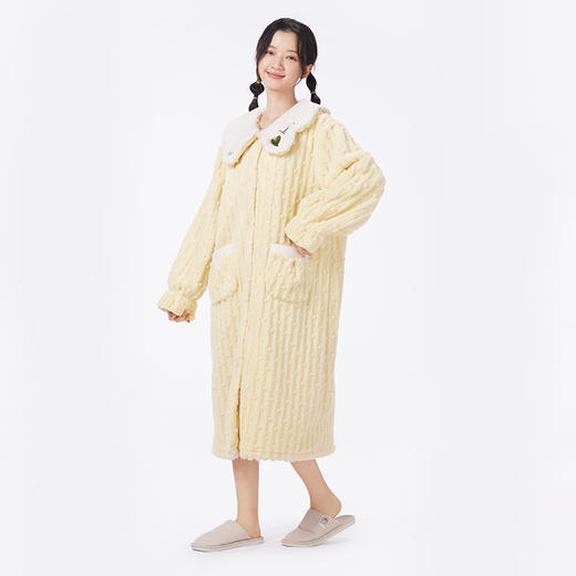 都市丽人睡衣生活家居单件袍家居服长毛绒提花厚女士法兰绒单件袍LHT7B1 商品图2