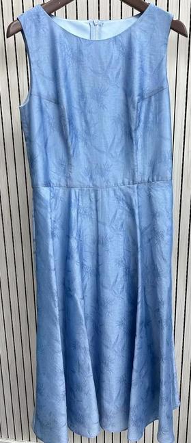 晴山色连衣裙HJ2S11