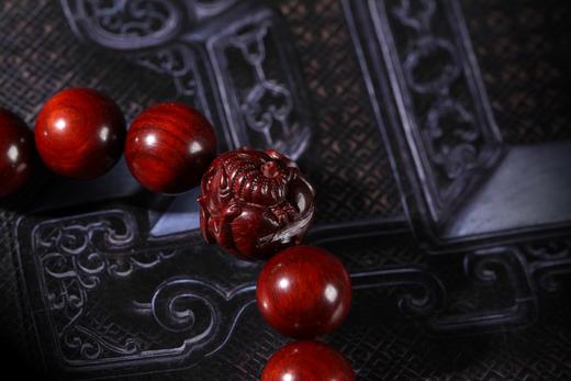 XYZT0220°有象生祥小叶紫檀手串 商品图3