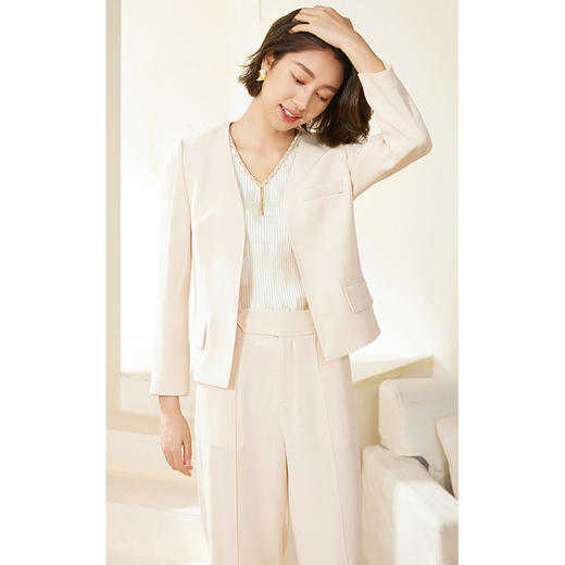 乔万尼初秋西装外套女小香风新款EM3B469 商品图4