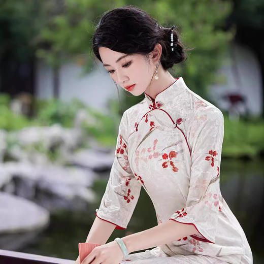 长袖改良丝绒印花素雅旗袍GR3055 商品图4