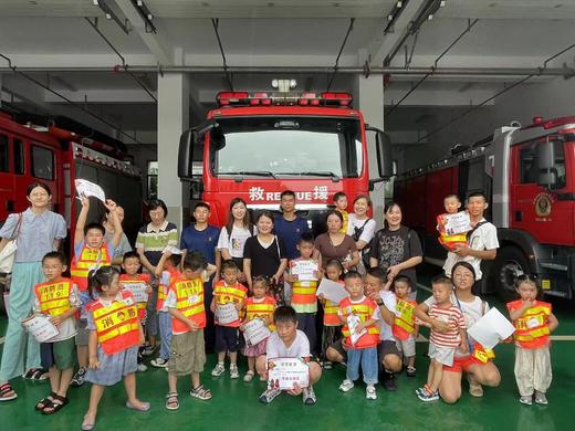 职业体验｜9月28日走进火焰蓝，学做小小消防员！👩🏻‍🚒👨🏻‍🚒 商品图0