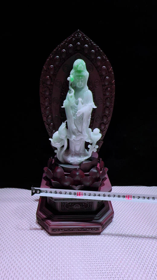 620341翡翠摆件【观音】 商品图1