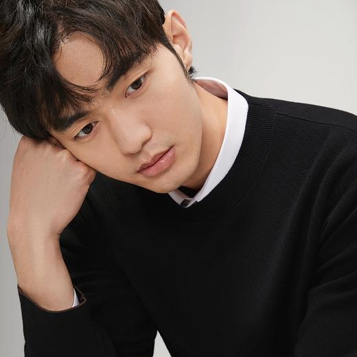 柒牌圆领羊毛衫男2024冬季新款提花肌理舒适保暖男士休闲百搭毛衫	127Y70550 商品图1