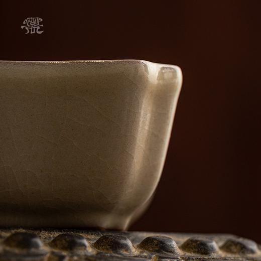 问鼎哥窑传世款四方杯 商品图3