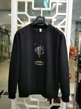 6820黑卫衣