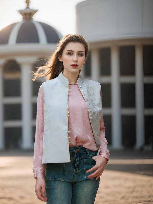 新国风三粒扣装饰马甲 商品图3