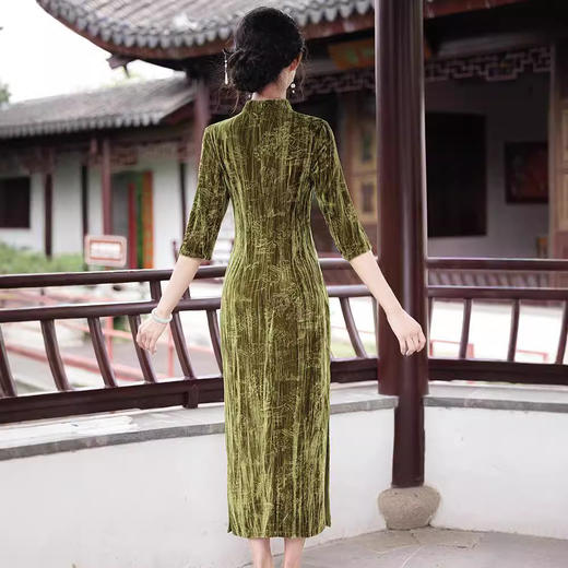 长袖改良丝绒印花素雅旗袍GR3066 商品图4