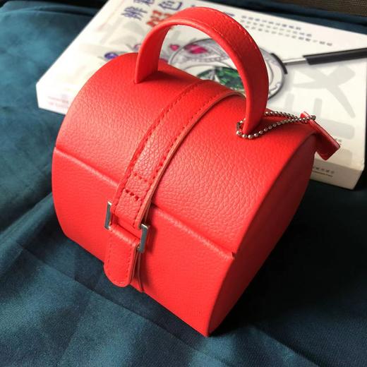 【积分商城】PU皮弧形公主首饰盒小提手旅行戒指耳环项链珠宝收纳盒 商品图1