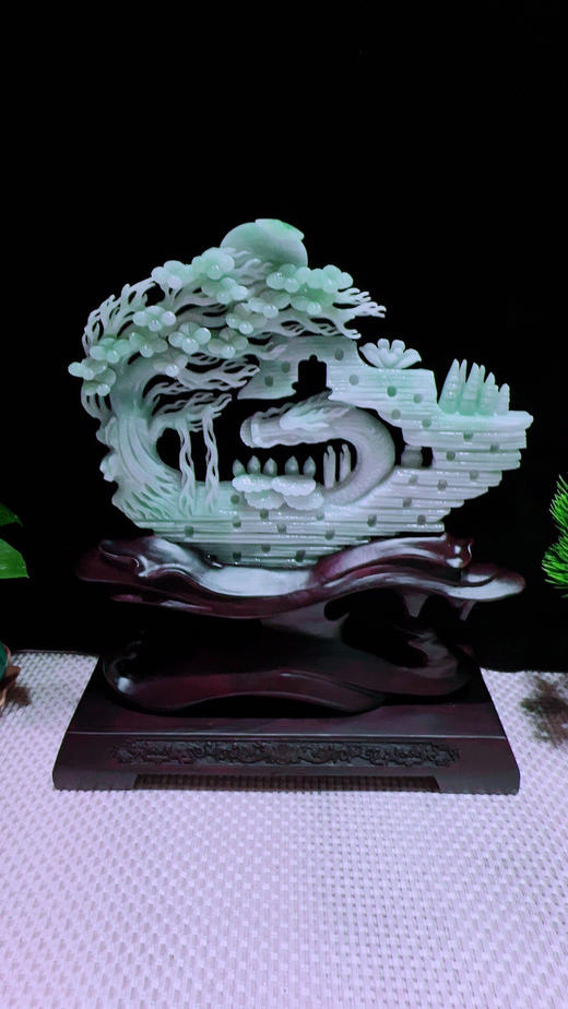 620345翡翠摆件【神龙护主】 商品图3