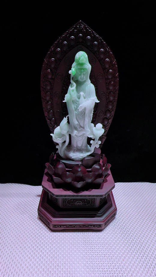 620341翡翠摆件【观音】 商品图2