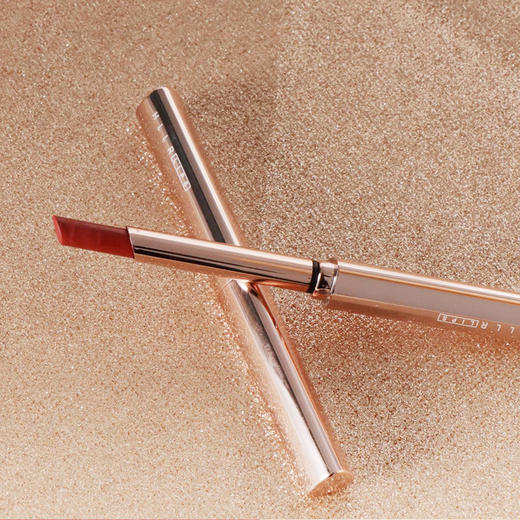 【精致细根！浓郁显白】海伦丽人小细管口红抖音直播滋润唇膏彩妆化妆品，柔润质感，一眼沦陷。ry 商品图3