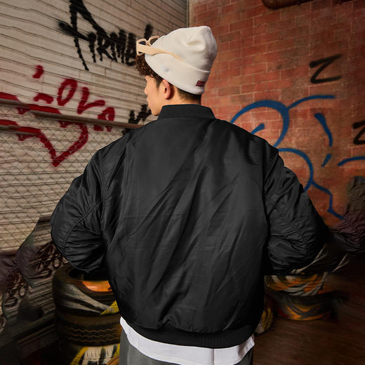 有志者UZIS 夹棉运动外套男篮球训练秋季复古休闲飞行员夹克[护盾 商品图1