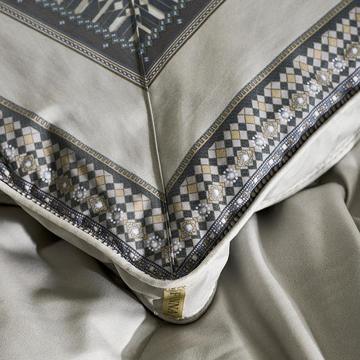 【爆】【6F】富安娜A类蓄暖鹅绒四季被伊尔顿，吊牌价9800~10800，三八爆品活动价3999，赠送1500元线下厅内无门槛现金抵用, 商品图1