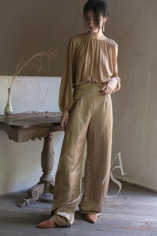 Cortana 杏色MARIS细褶束腰羊绒短上衣 商品图1