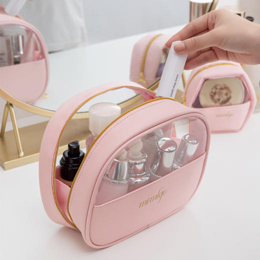 【出行收纳一包搞定】半圆形收纳包韩式pu防水大容量洗漱包，防水防尘耐磨抗压，便携手提护肤品化妆包月牙形QQ 商品图3