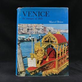 威尼斯：意大利的假面剧 105幅插图（39幅彩色） 精装16开