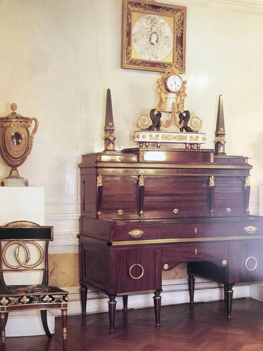 俄国皇家风格图集 约百余幅彩色插图 精装大16开 商品图11