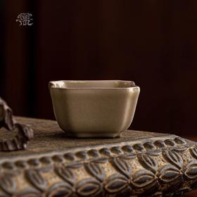 问鼎哥窑传世款四方杯