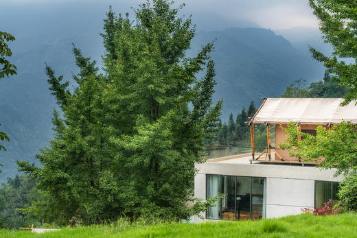 【团建优选-德阳什邡283号院】¥4600=8房山景独栋房子，团建，看云海日出、临溪靠山、彩林、徒步、夏季避暑、漂流、冬季赏雪。ydss 商品图3