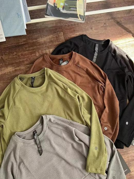 露露At Ese男士双面针织泡泡棉混纺圆领套头卫衣 商品图1