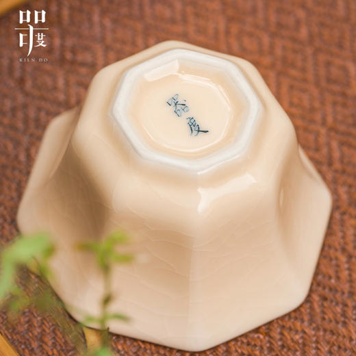 问鼎器度汝窑八方杯 商品图4