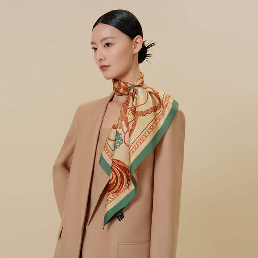 万事利“百岁令”63厘米双面印花中方巾 商品图0