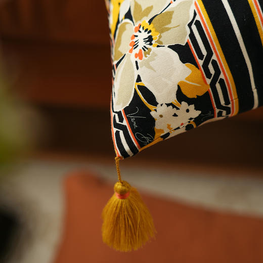 复古花卉系列长条靠包抱枕复古床头夹腿睡觉客厅轻奢高级感可拆洗 商品图3