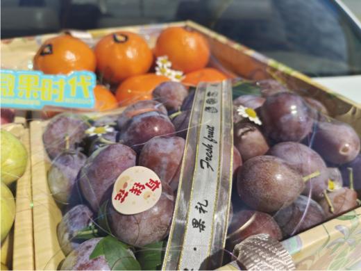 四拼水果礼盒 商品图1