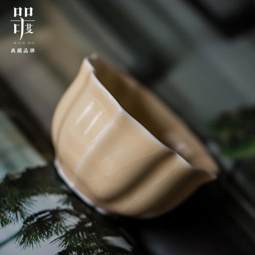 问鼎器度汝窑宝相杯 商品图3