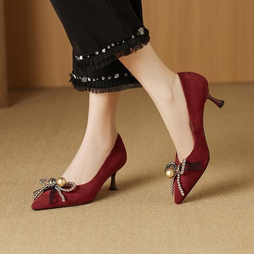 【预售5天】绒面细跟时尚单鞋，珍珠蝴蝶结浅口尖头女鞋MLS&A858 商品图2