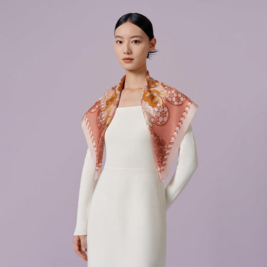 万事利“玉兰阁”75厘米双面印花中方巾 商品图0