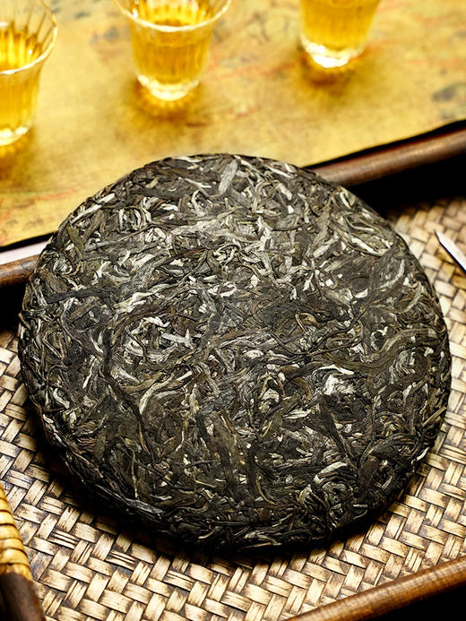 【天宫】36个山头村寨拼配创世配方，只为做传世荣耀作品 普洱茶生茶 品鉴收藏之佳选357克/饼 5饼/提  商品图4