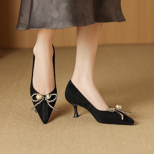 【预售5天】绒面细跟时尚单鞋，珍珠蝴蝶结浅口尖头女鞋MLS&A858 商品图4