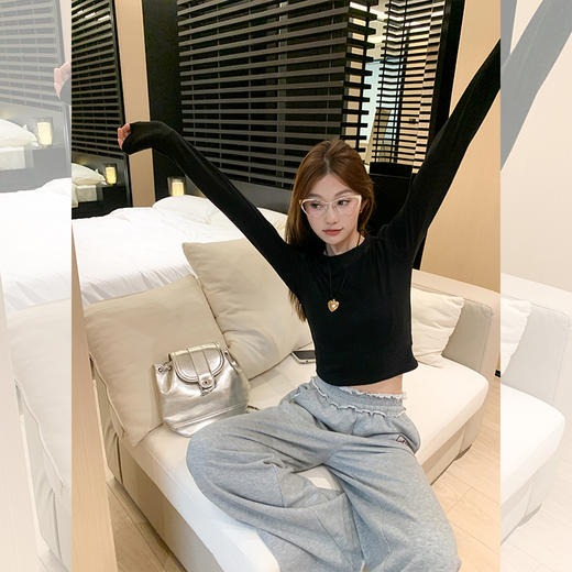 <曾小咸推荐>简约佰搭多色圆领长袖打底T恤 商品图4