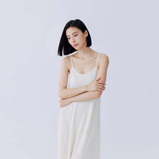 东黎 • 秀场同款 山羊绒女士秋季休闲吊带裙 4248 商品图0