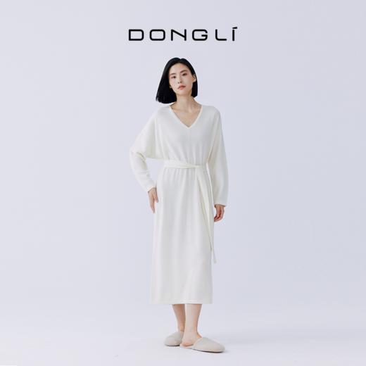 东黎 • 秀场同款 山羊绒女士秋季针织V领连衣裙 4128 商品图0