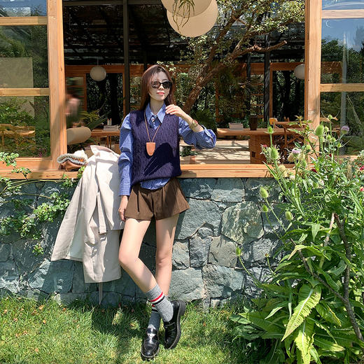 <曾小咸推荐>早秋搭配一整套衬衫+马甲+半裙套装 商品图2