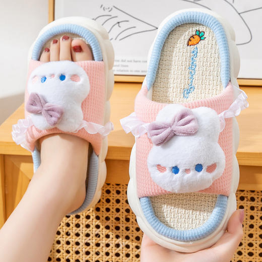 【超萌卡通拖鞋】春夏亚麻拖鞋女四季室内防滑透气厚底静音棉麻防臭情侣地板拖鞋男，鞋面添加可爱元素造型，色泽光亮， 看起来有质感、柔软。ry 商品图1