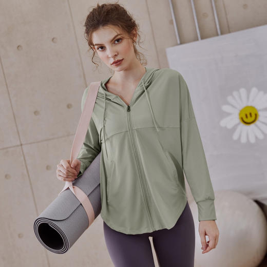 2024新款防晒衣女款夏季轻薄瑜伽服跑步健身上衣运动外套防晒  KML 000 商品图1