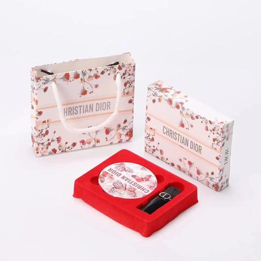 【品牌授权】迪奥迷你限量版套盒（迪奥高定化妆镜口红套盒） 口红1.5g+高定化妆镜 丝绒 999、丝绒 888、丝绒 840、丝绒 720、丝绒100 商品图0