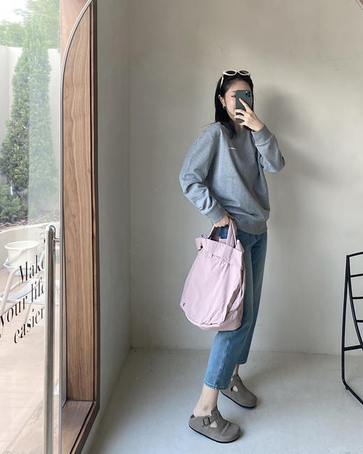 现货 THS 8.31-无 大王家 情侣款 mini字母logo印花圆领卫衣 2色 QI134 商品图1