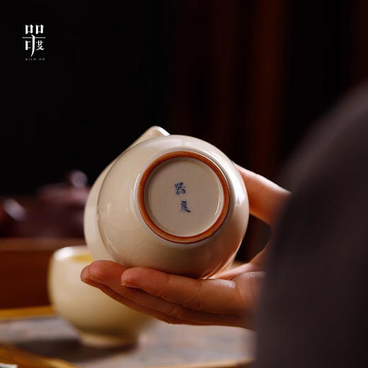 问鼎器度汝窑雍雅公杯 商品图1