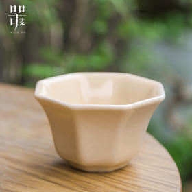 问鼎器度汝窑八方杯