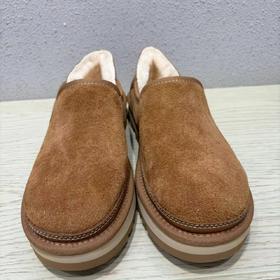 2楼UGG男鞋海登休闲鞋 原价1199