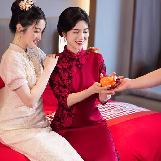 LHS喜婆婆婚宴装敬酒服订婚喜服2024秋新款婚礼妈妈礼服旗袍连衣裙女 商品图1