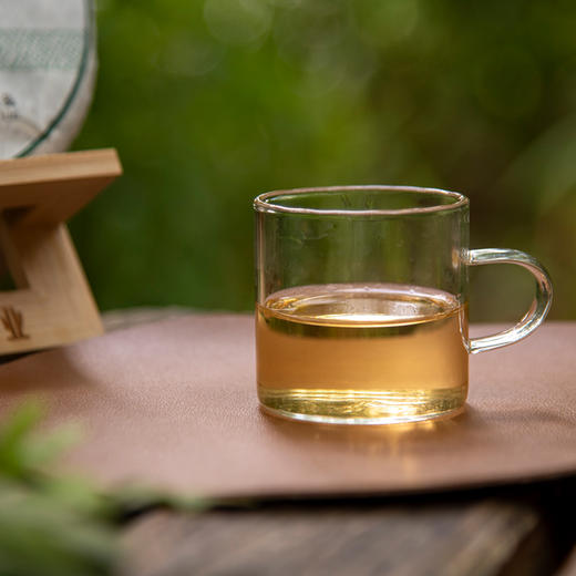 葳盛茶业2015年样样好勐海古树春尖普洱茶生茶80克 商品图2