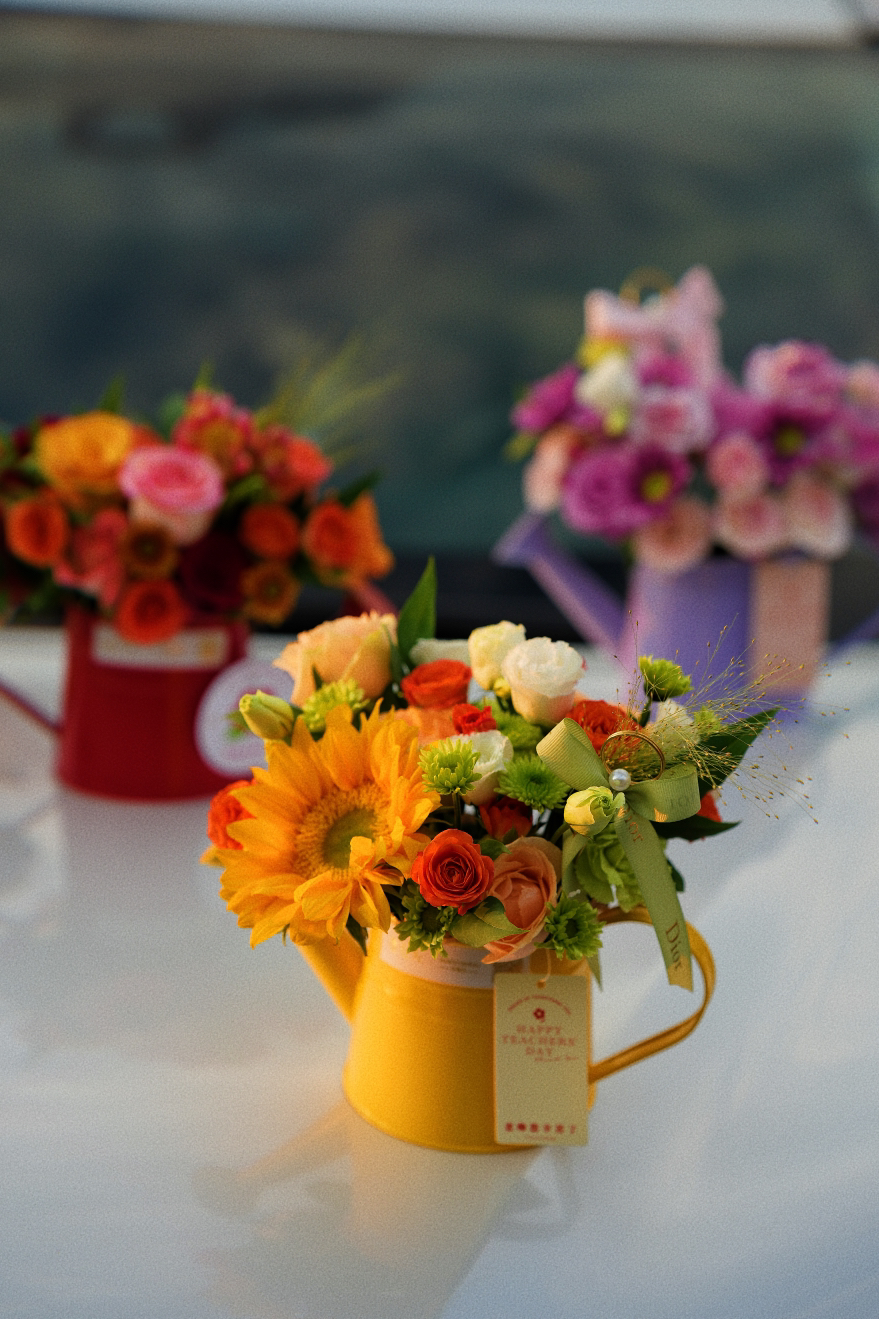 【2025. 教师节花礼】园丁的礼物🎁洒水壶花礼69（现货，下单即可到店自提）